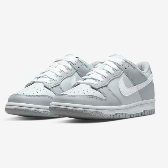 Nike Dunk Low Big Kids 4.5Y - Picture 2 of 4